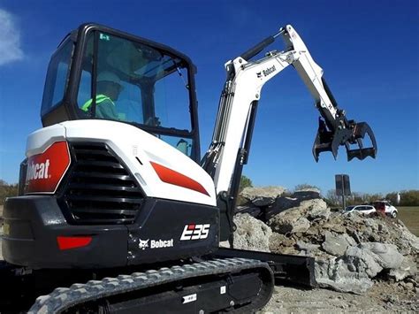 bobcat 18t mini excavator|used bobcat mini excavators for sale near me.